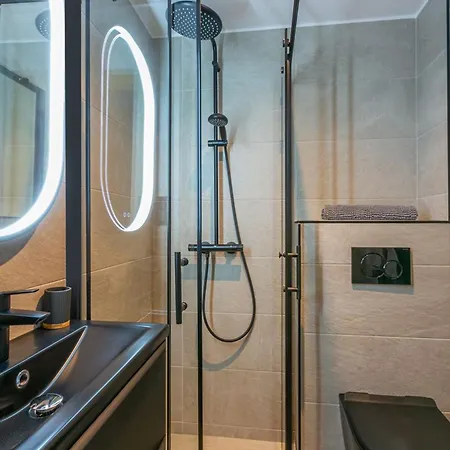 Raffiné Au Centre-ville - 6 Pers. - Fr-1-903-2 Appartement Megève